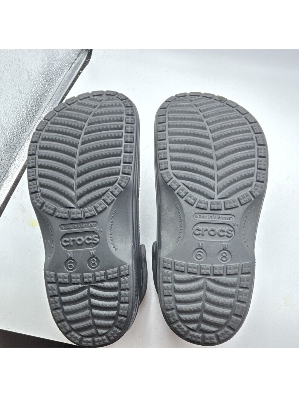 Crocs Classic Lined Clog Unisex Men’s 6 women’s 8 Black Slip On Casual Shoes - Picture 9 of 9